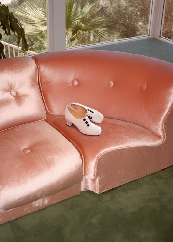 Zig Zag Goods — Pink Couch Scene